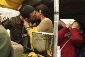 Aditi Rao Kissing from Yeh Saali Zindagi Movie