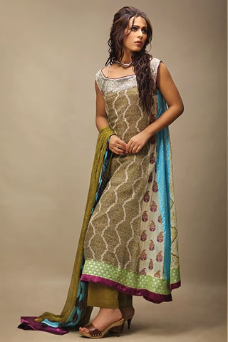 Beautiful Ayyan Modeled for Lakhani