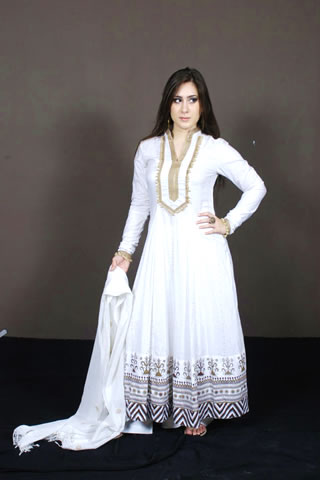Gorgeous Pakistani Model in Fresh White Dress