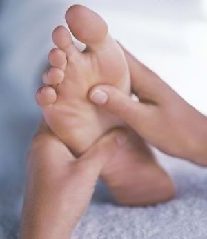 cleansig of feet and hands