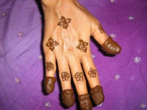 Latest Arabic Mehndi Design