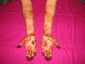 Arabic Mehndi Design for Inside Hand