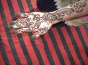 Pakistani Bridal Mehndi Design 2011