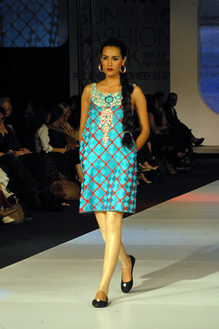 Designer Zara Shahjahan PFDC Sunsilk Fashion Week 2010 Collection