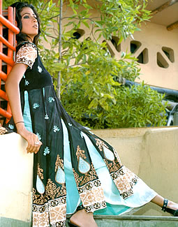 Threads and Motifs