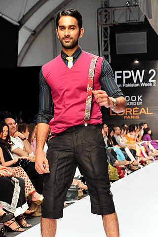 tayyab bombal fashion pakistan week