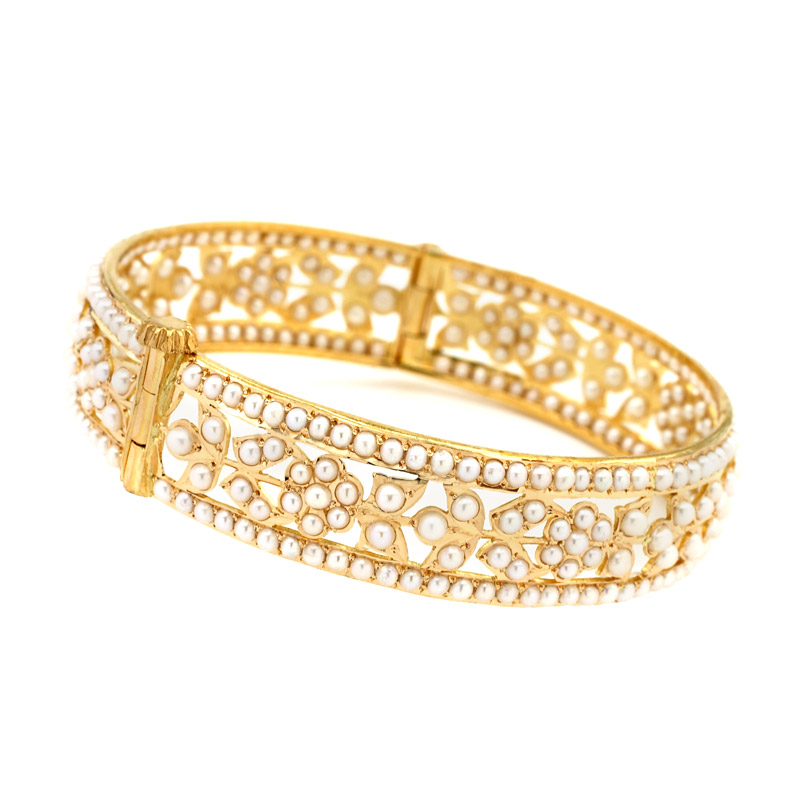 Gold Bangles Fashion 2019