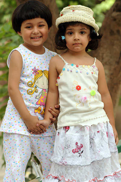 Summer Fashion Trends 2010  Teenagers on Kids Dresses For Summer   Fashion