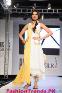 Asifa & Nabeel Sunsilk Fashion Week 2012 (1)