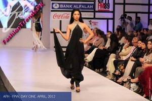 Ayesha F Hashwani at Fashion Pakistan Week 2012