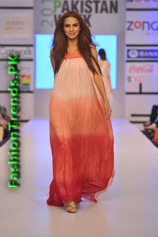 Ayesha & Somaiya Collecion at FPW 2012 Day 2