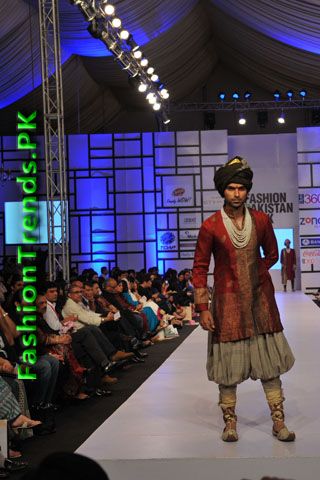 Kuki Concept Collection at FPW 2012 Day 2