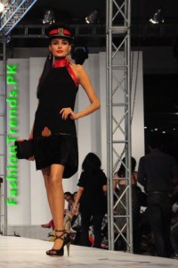 Nickie Nina at PFDC Sunsilk Fashion Week 2012