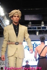Noman Arfeen at Sunsilk Fashion Week 2012