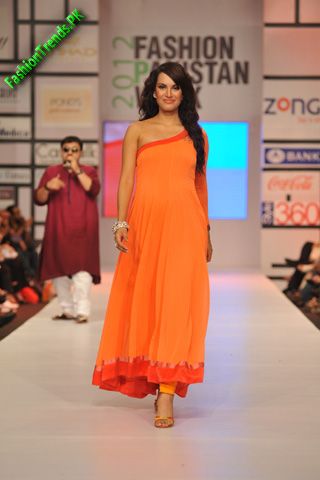 Nomi Ansari Collection at FPW 2012 Day 3