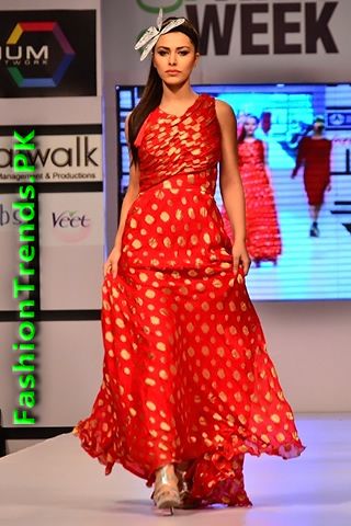 Sanam Agha at Fashion Pakistan Week 2012