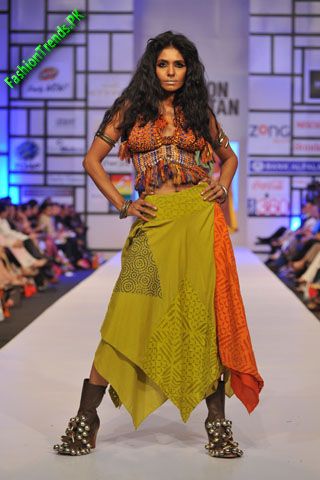 Warda Saleem Collection at FPW 2012 Day 3