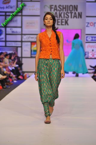 Warda Saleem Collection at FPW 2012 Day 3
