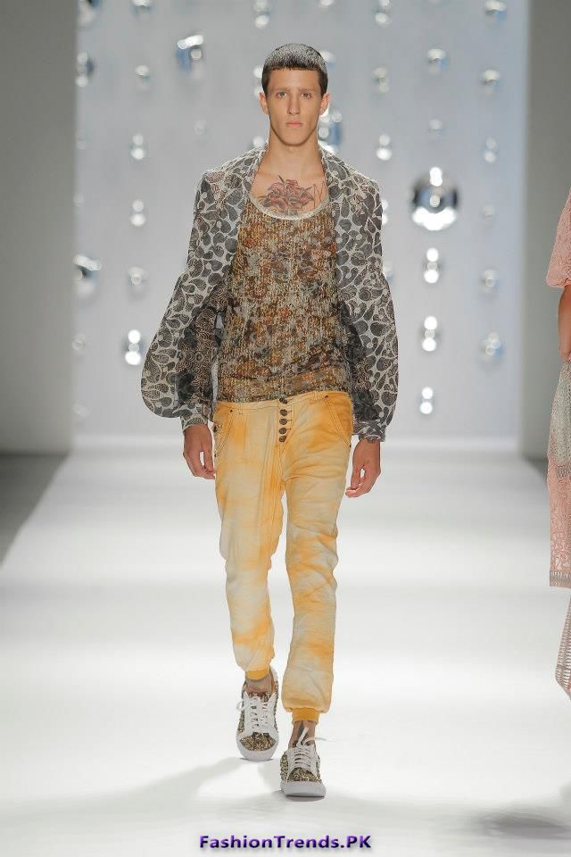 Custo Barcelona RTW Spring 2013 Collection