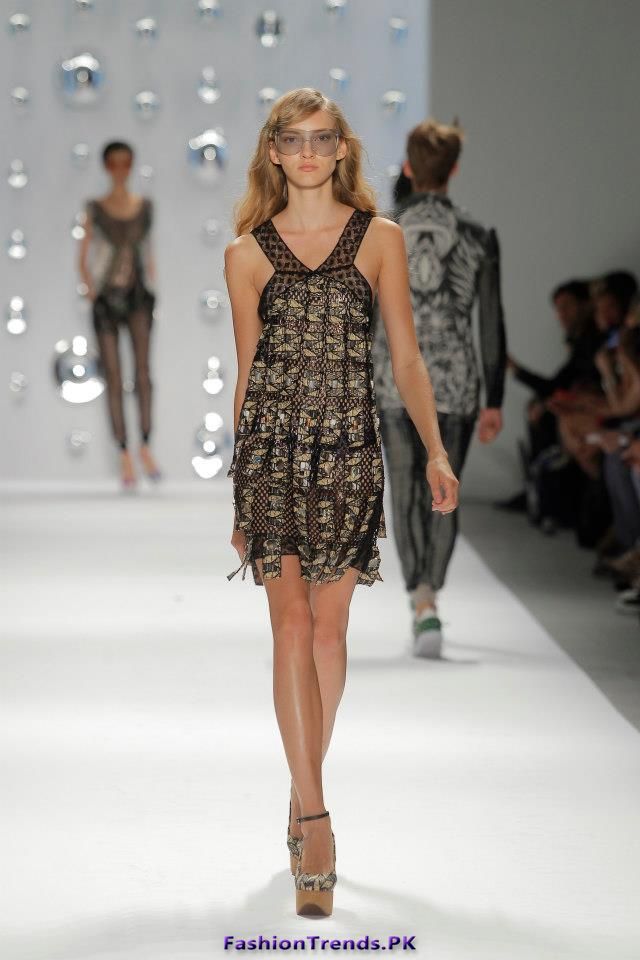 Custo Barcelona RTW Spring 2013 Collection