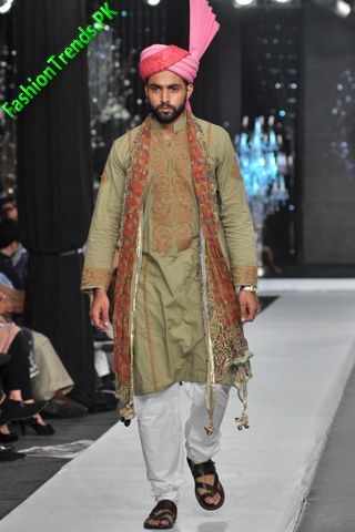 Fahad Hussayn at L'Oreal Paris Bridal Week 2012