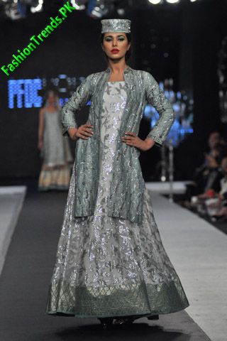Nida Azwer at L'Oreal Paris Bridal Week 2012
