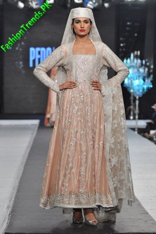 Nida Azwer at L'Oreal Paris Bridal Week 2012