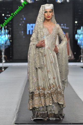 Nida Azwer at L'Oreal Paris Bridal Week 2012
