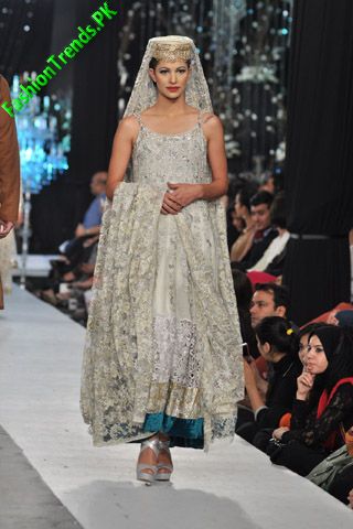 Nida Azwer at L'Oreal Paris Bridal Week 2012