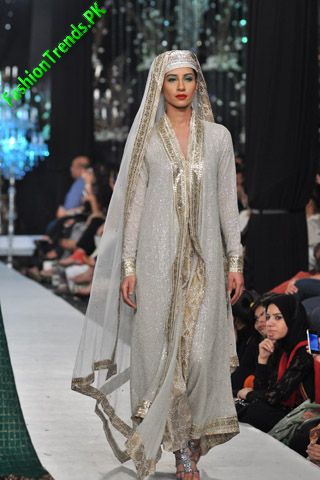 Nida Azwer at L'Oreal Paris Bridal Week 2012