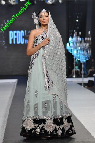 Teena by Hina Butt at L'Oreal Paris Bridal Week 2012