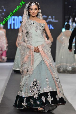 Teena by Hina Butt at L'Oreal Paris Bridal Week 2012