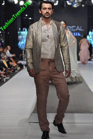 Teena by Hina Butt at L'Oreal Paris Bridal Week 2012