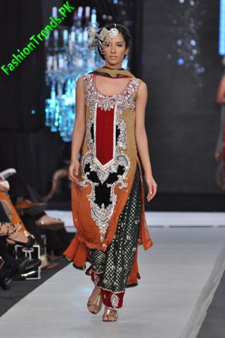 Teena by Hina Butt at L'Oreal Paris Bridal Week 2012
