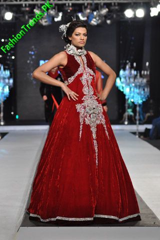 Teena by Hina Butt at L'Oreal Paris Bridal Week 2012