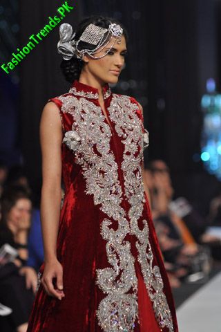 Teena by Hina Butt at L'Oreal Paris Bridal Week 2012
