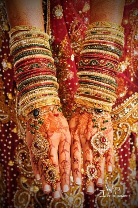 Latest & Trendy Pakistani & Indian Bridals Jewelry Designs 2014 Latest & Trendy Pakistani & Indian Bridals Jewelry Designs 2014