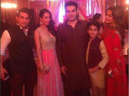 Malaika Aroa, Arbaz Khan and Amira Aroar Images Malaika Aroa, Arbaz Khan and Amira Aroar Images