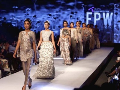 Karachi Fashion Week 2015 Pictures Karachi Fashion Week 2015 Pictures