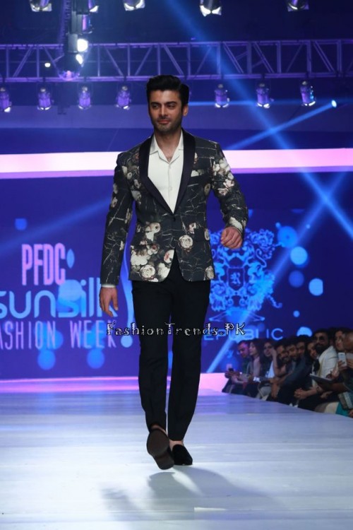 Republic By Omar Farooq at Collection PFDC Sunsilk Fashion Week 2015 (14) Republic By Omar Farooq at Collection PFDC Sunsilk Fashion Week 2015 (14)
