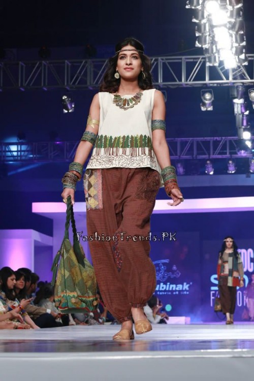 Shubinak Collection PFDC Sunsilk Fashion Week 2015 (5) Shubinak Collection PFDC Sunsilk Fashion Week 2015 (5)