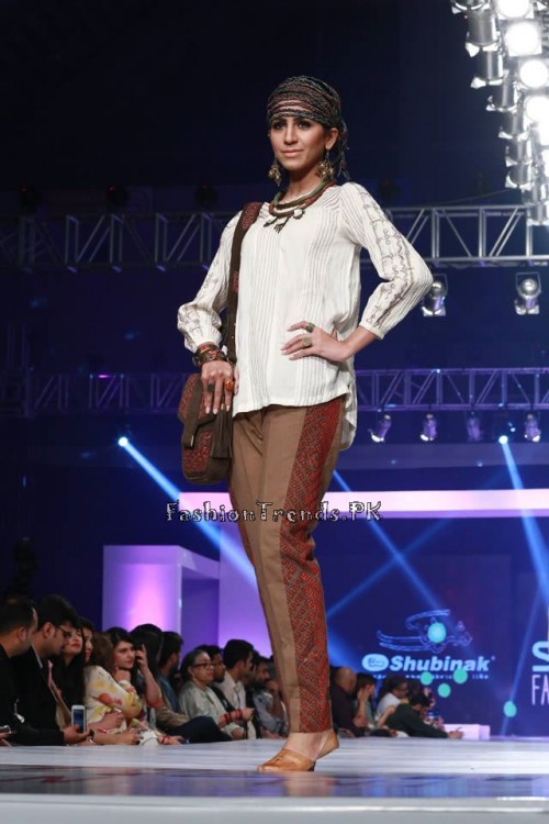 Shubinak Collection PFDC Sunsilk Fashion Week 2015 (18) Shubinak Collection PFDC Sunsilk Fashion Week 2015 (18)