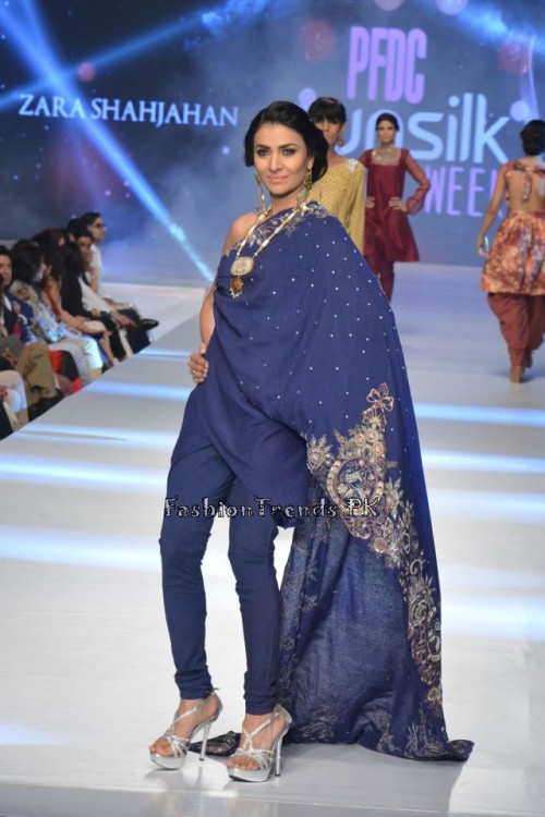 Zara Shahjahan New Vintage at PFDC Sunsilk Fashion Week 2015 (3) Zara Shahjahan New Vintage at PFDC Sunsilk Fashion Week 2015 (3)