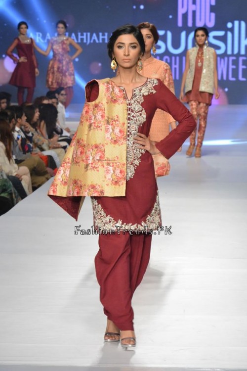Zara Shahjahan New Vintage at PFDC Sunsilk Fashion Week 2015 (8) Zara Shahjahan New Vintage at PFDC Sunsilk Fashion Week 2015 (8)
