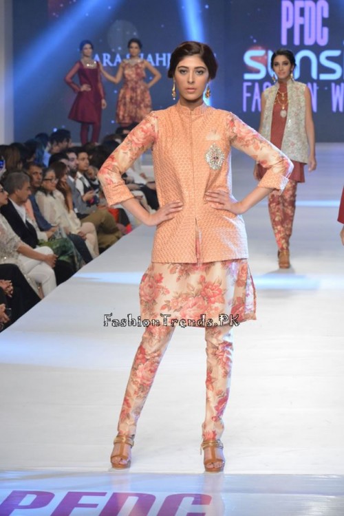 Zara Shahjahan New Vintage at PFDC Sunsilk Fashion Week 2015 (9) Zara Shahjahan New Vintage at PFDC Sunsilk Fashion Week 2015 (9)