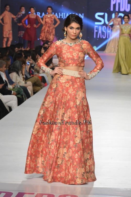 Zara Shahjahan New Vintage at PFDC Sunsilk Fashion Week 2015 (11) Zara Shahjahan New Vintage at PFDC Sunsilk Fashion Week 2015 (11)