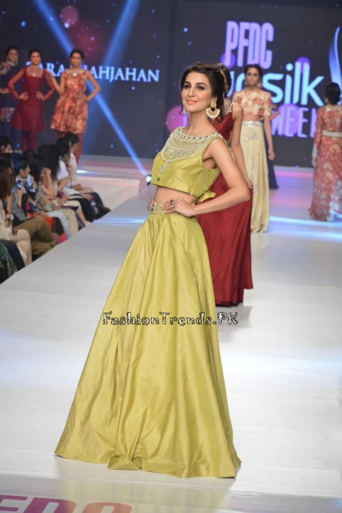 Zara Shahjahan New Vintage at PFDC Sunsilk Fashion Week 2015 (12) Zara Shahjahan New Vintage at PFDC Sunsilk Fashion Week 2015 (12)