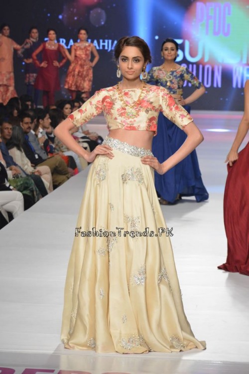 Zara Shahjahan New Vintage at PFDC Sunsilk Fashion Week 2015 (16) Zara Shahjahan New Vintage at PFDC Sunsilk Fashion Week 2015 (16)