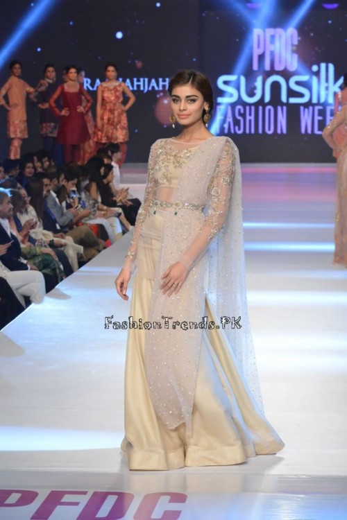 Zara Shahjahan New Vintage at PFDC Sunsilk Fashion Week 2015 (22) Zara Shahjahan New Vintage at PFDC Sunsilk Fashion Week 2015 (22)