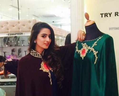Teena By Hina Butt Winter Wedding Outfits 2015 for Girls 03 Teena By Hina Butt Winter Wedding Outfits 2015 for Girls 03